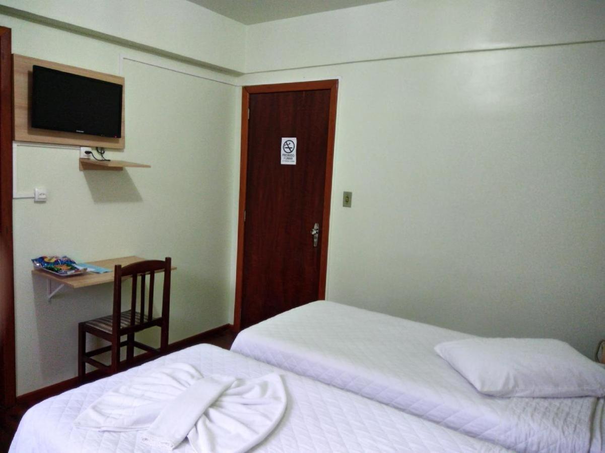 Oyo Hotel Farol Joaçaba Exteriör bild